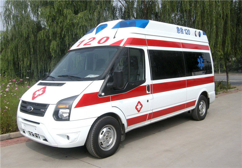移動(dòng)救護(hù)車為何頻頻遇到前方司機(jī)不及時(shí)避讓？